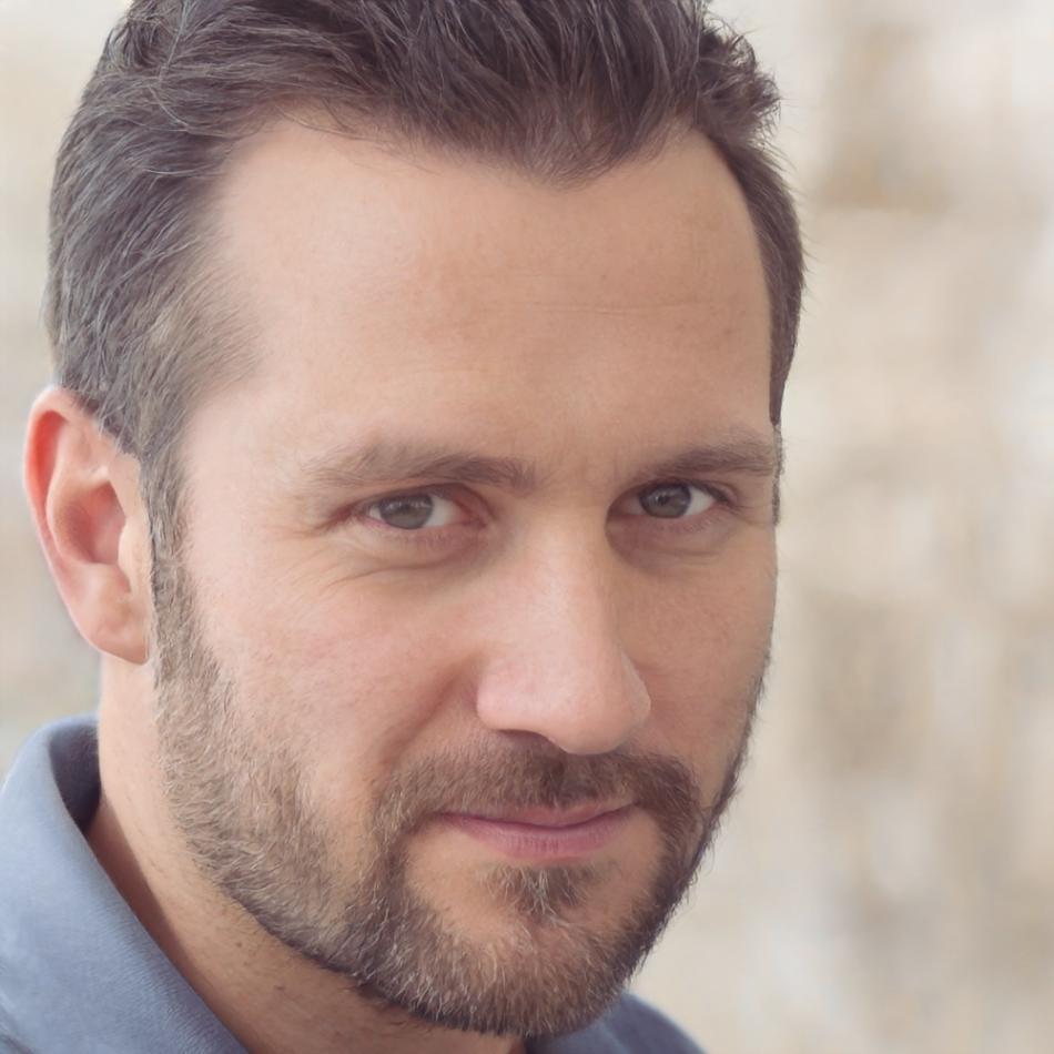 Gerwin Lohrberg, Finanzanalyst bei corvianthes