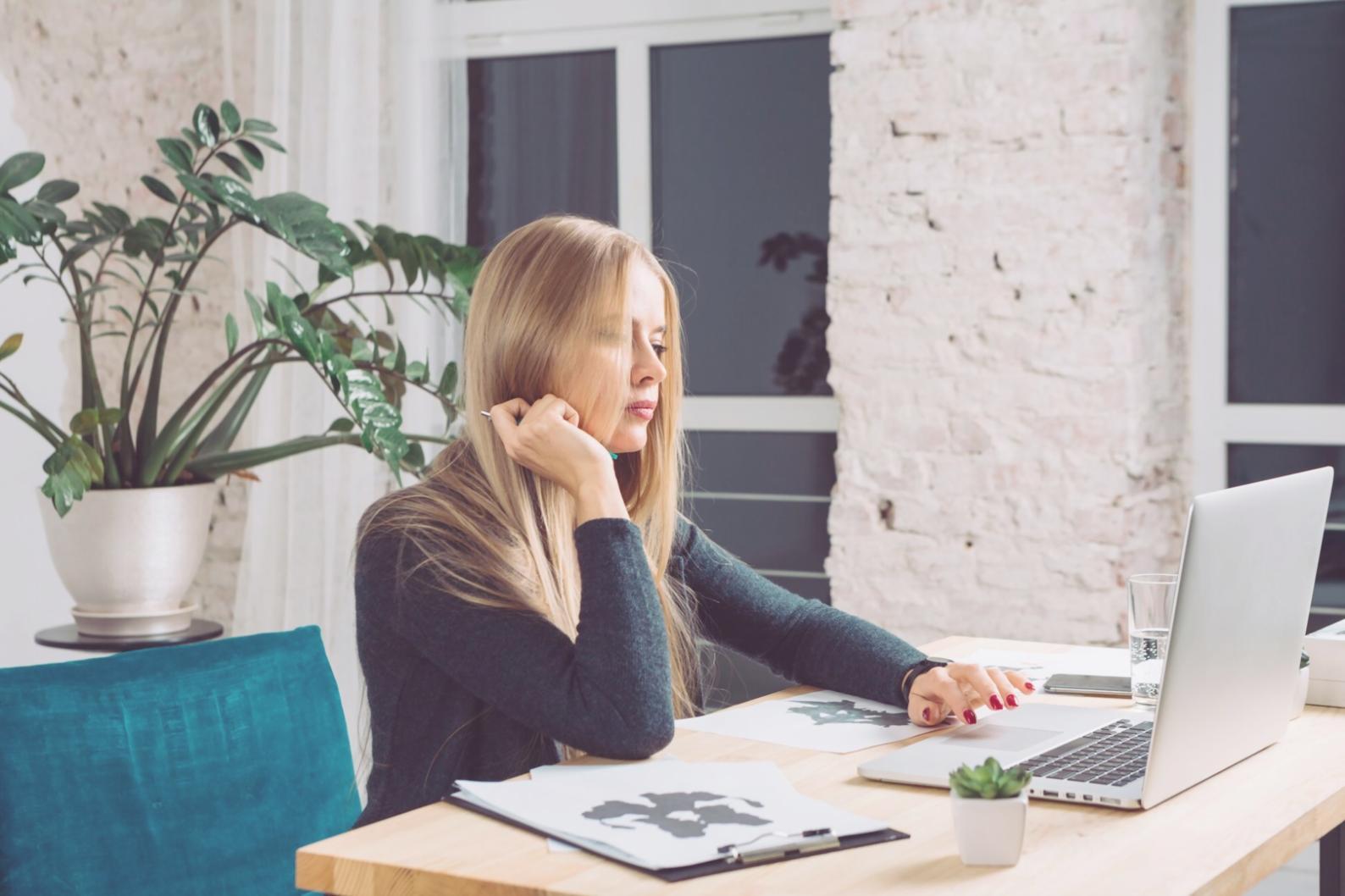 Fundamentalanalyse mit realen Finanzdaten und Geschäftsberichten