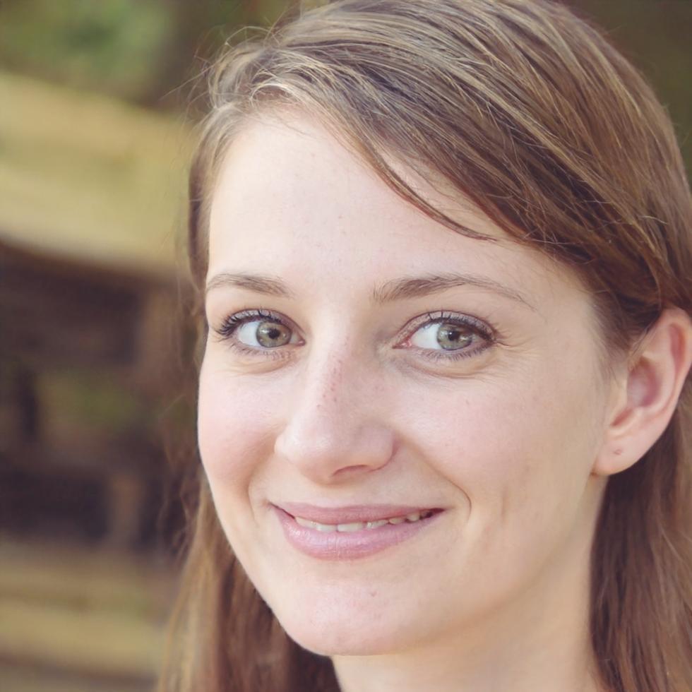 Lilja Hautala, Bildungsexpertin und Kursgestalterin